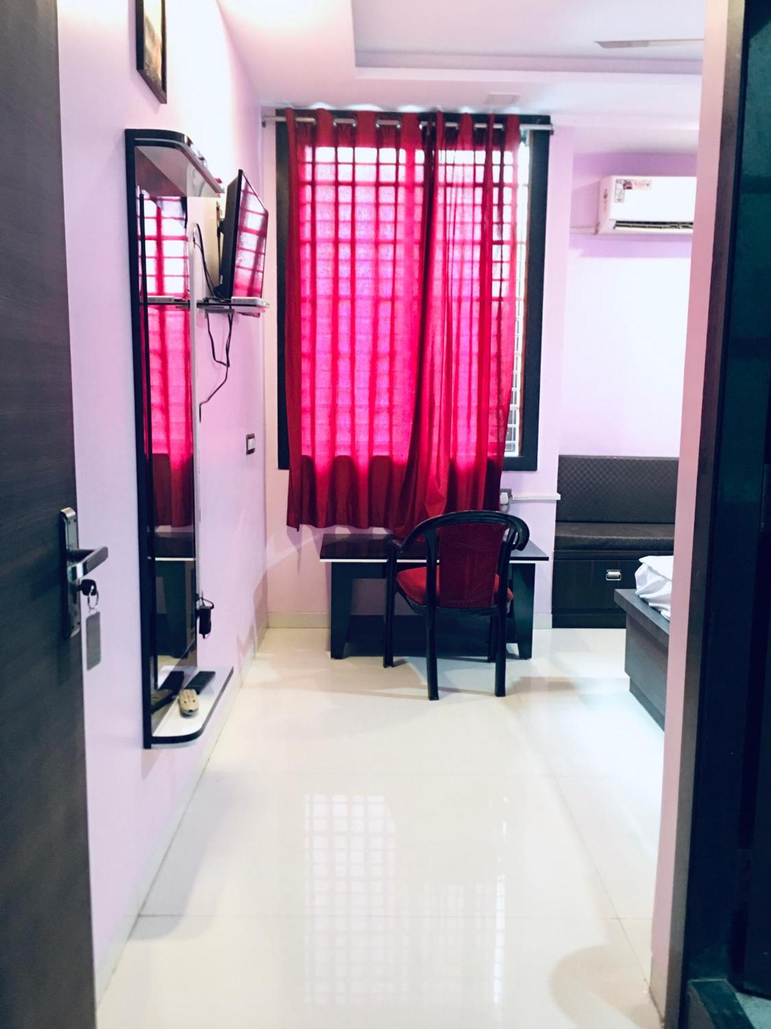 Chanda Palace Guest House Hazaribag Exterior foto